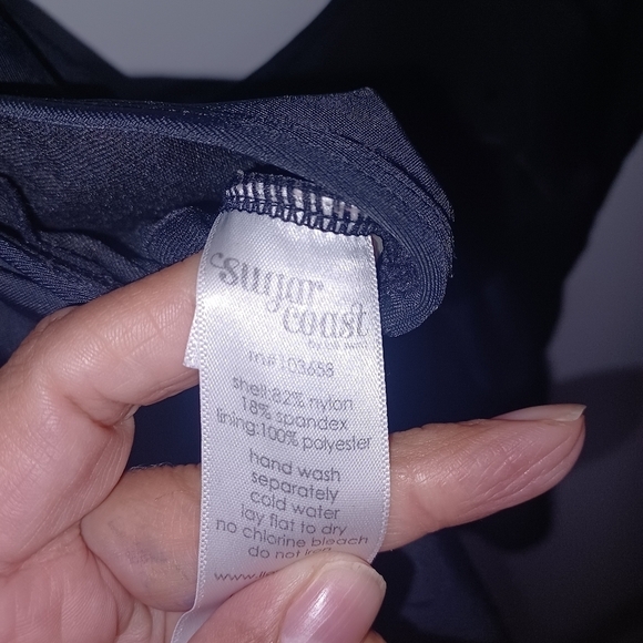 Black 1 Piece Bathing Suit - W Sz XL - Picture 5 of 6